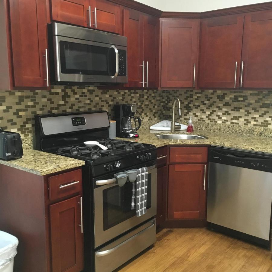 Logan Square Modern Apartment Chicago Eksteriør bilde